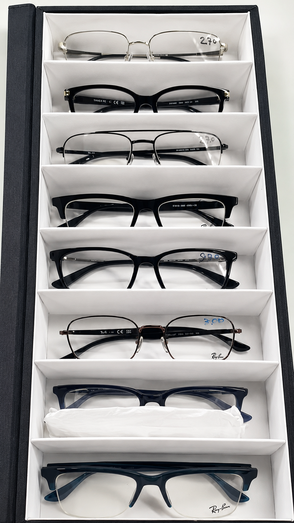 High-index premium optical lens display